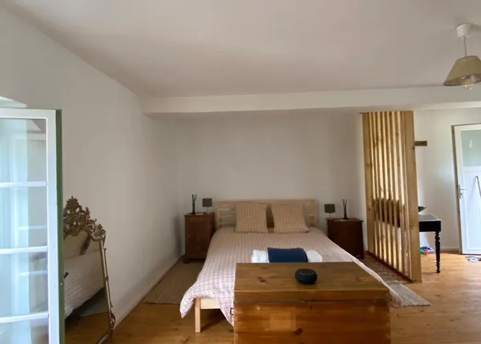 Joli Dependance Intra-muros *